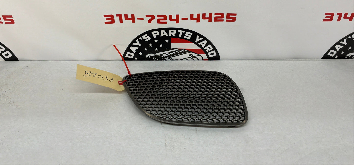 2006 Pontiac GTO RH Passenger Front Bumper Upper Kidney Grille OEM