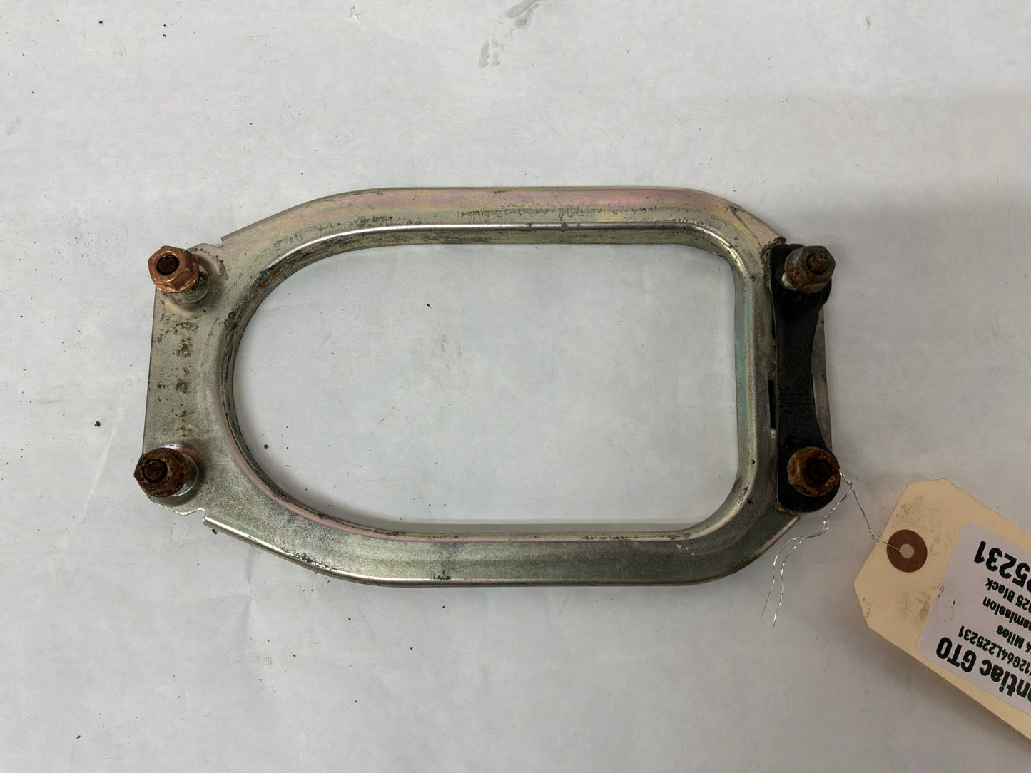 2004 Pontiac GTO Manual Shifter Boot Ring Insulator Bracket OEM