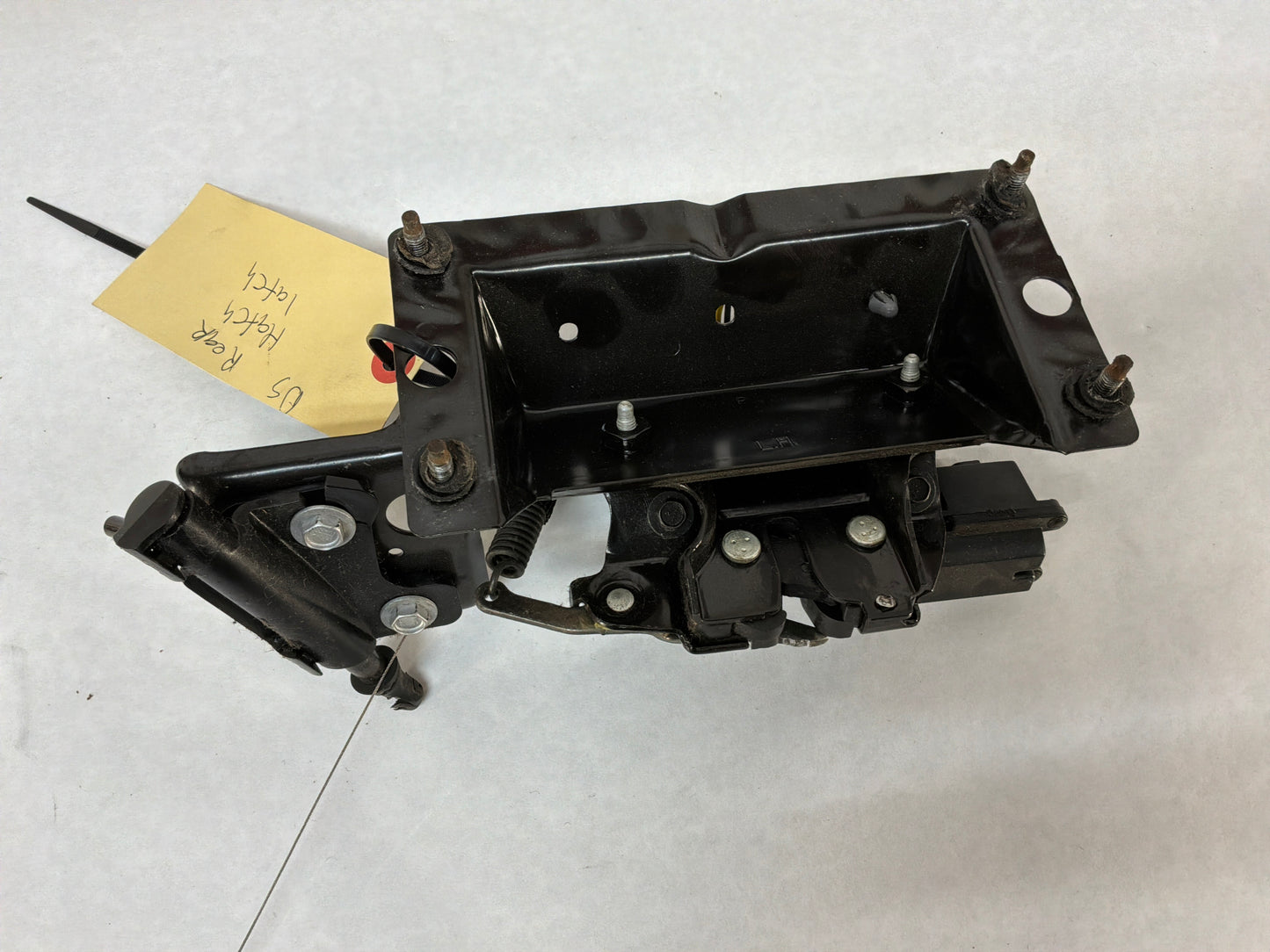 1999 Chevy C5 Corvette LH Driver Rear Hatch Trunk Deck Lid Latch OEM