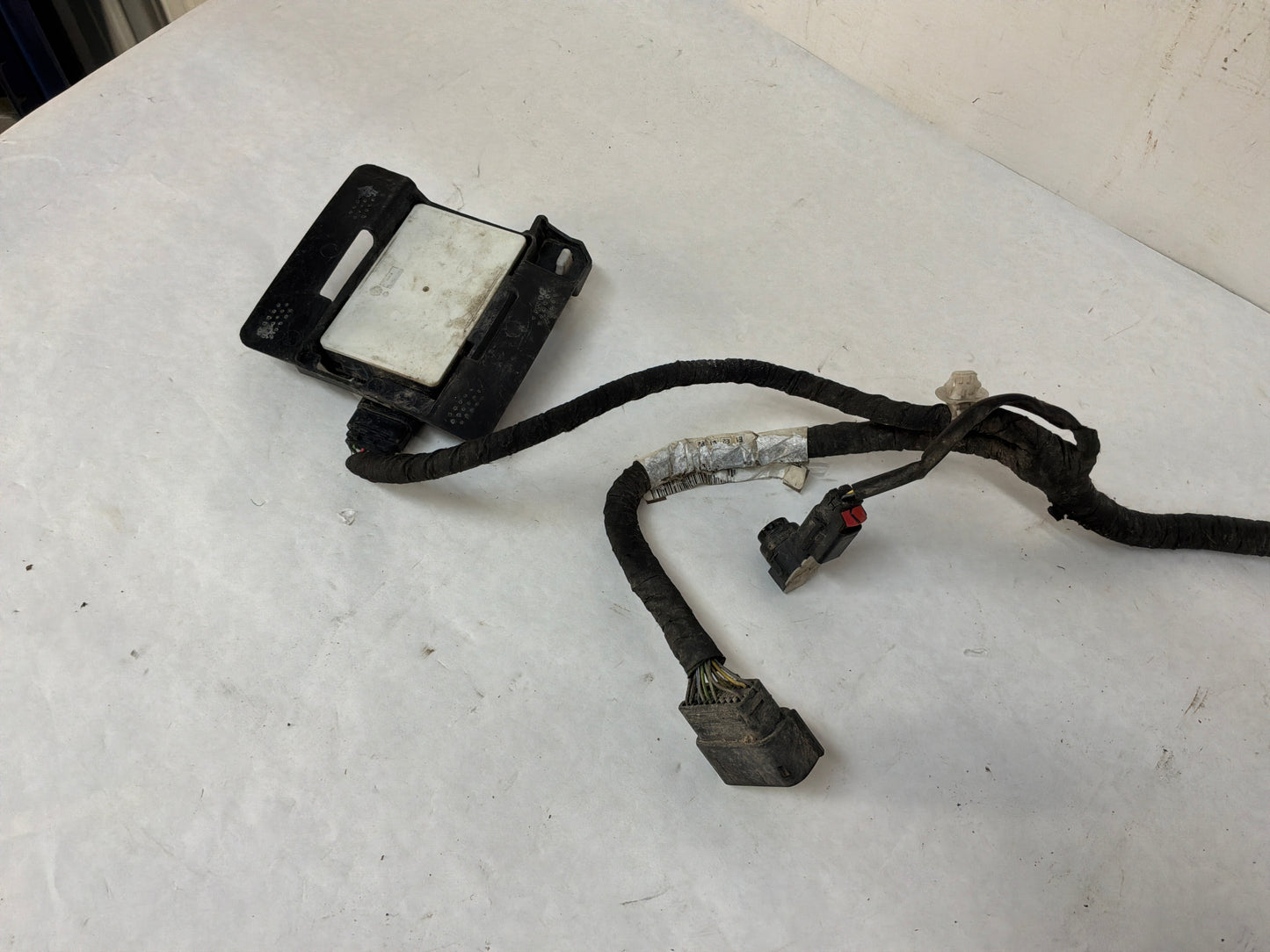 2017 Chevy SS Sedan Rear Bumper Wire Wiring Harness OEM