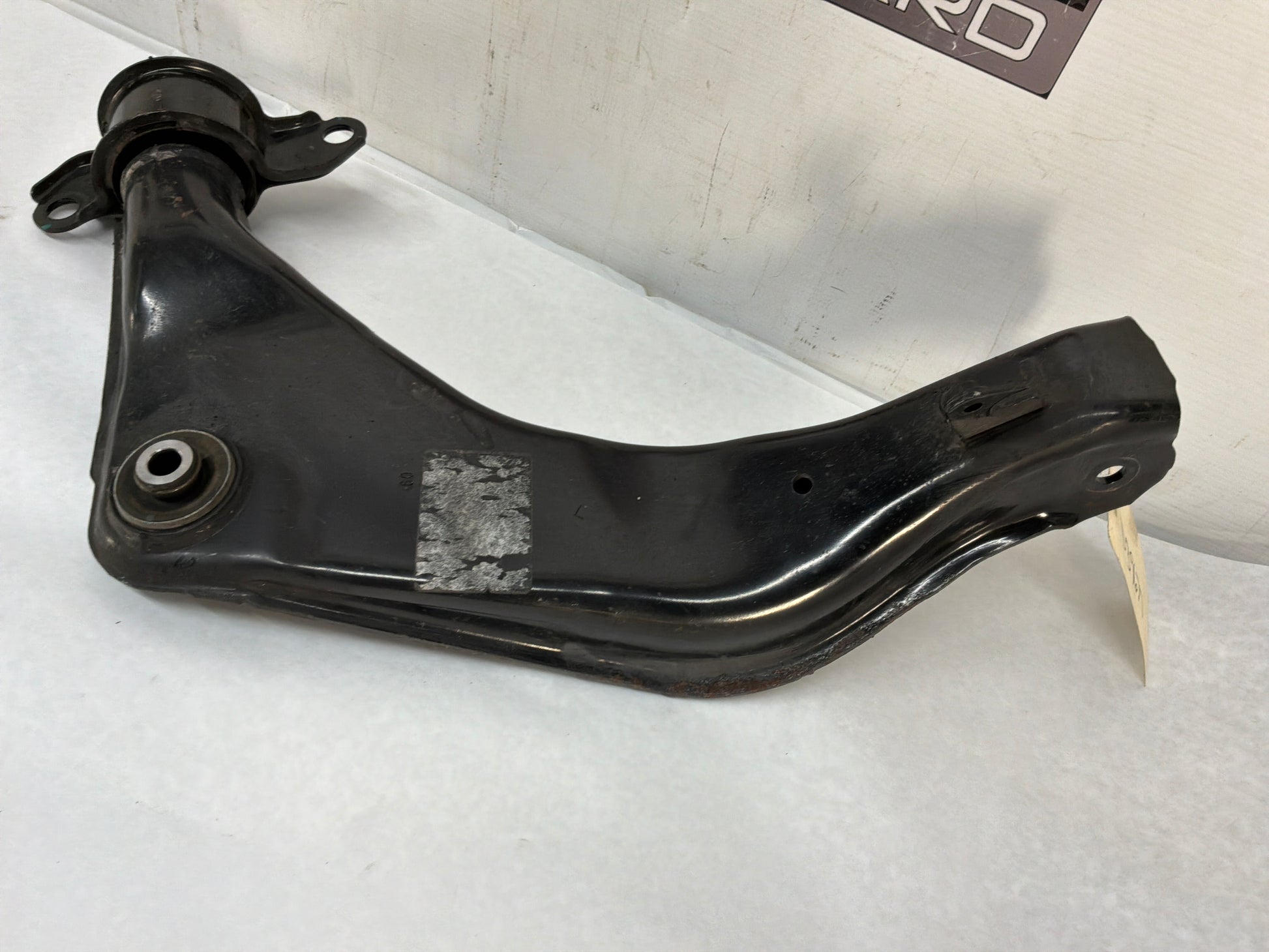 Rear lh control arm - Day's Parts Yard