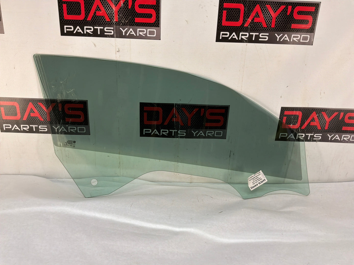 2016 Cadillac ATS-V Coupe LH Driver Front Door Window Glass OEM