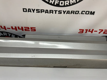 2006 Cadillac CTS-V RH Passenger Rocker Molding Side Skirts Panels OEM