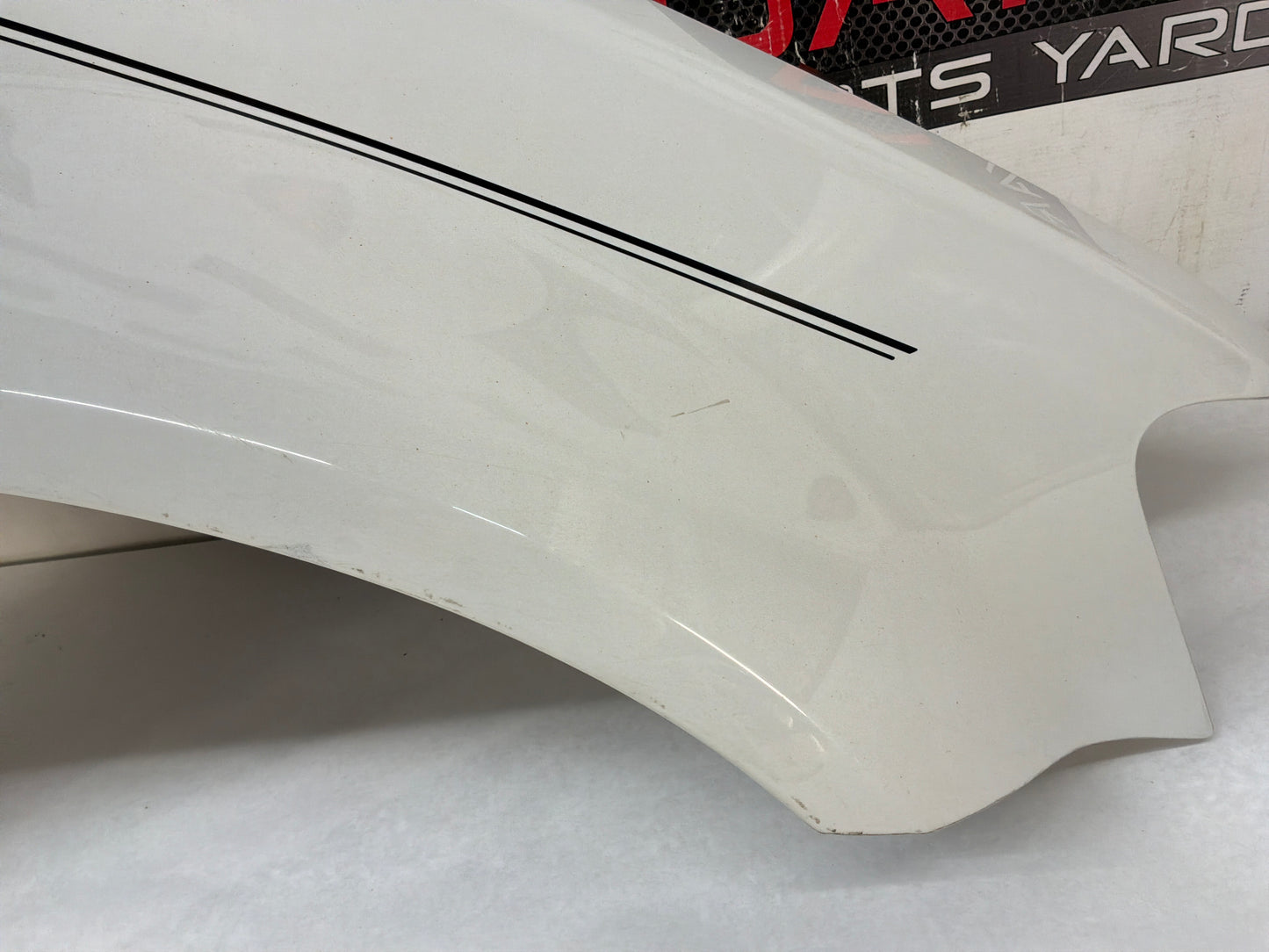 2008 Pontiac G8 GT RH Passenger Front Fender White OEM