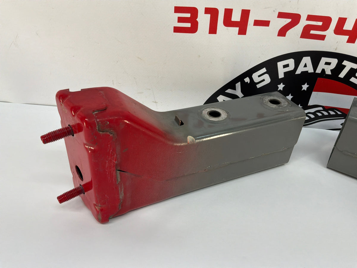 2008 Pontiac G8 GT Rear Impact Bar Mounting Brackets Sleeves OEM