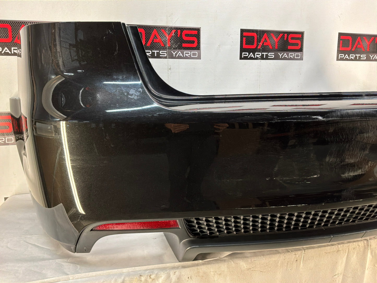 2008 Pontiac G8 GT Rear Bumper Cover w/ Valance Black OEM