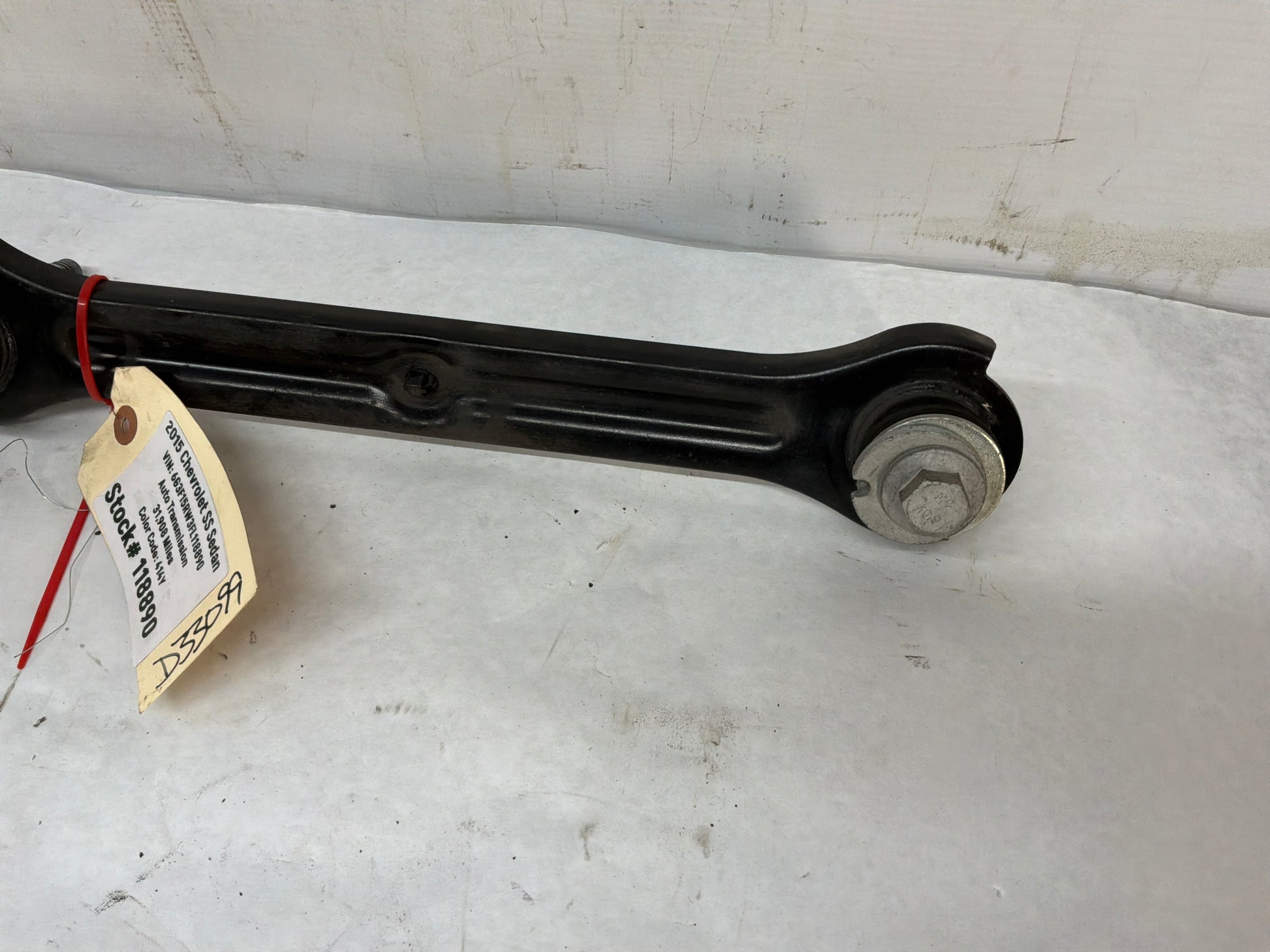 Rh control arm - Day's Parts Yard