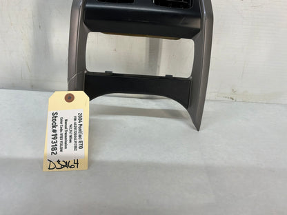 2004 Pontiac GTO Centre Console Rear Air Vent OEM - Day's Parts Yard