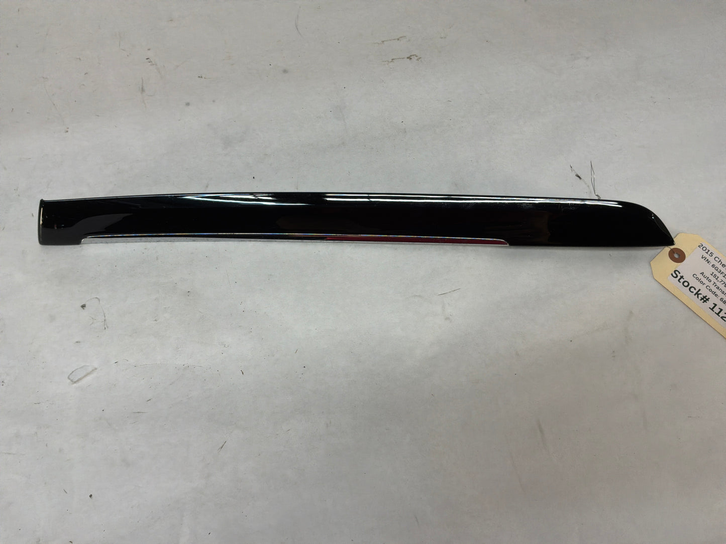 2015 Chevy SS Sedan RH Passenger Front Interior Door Panel Trim Applique