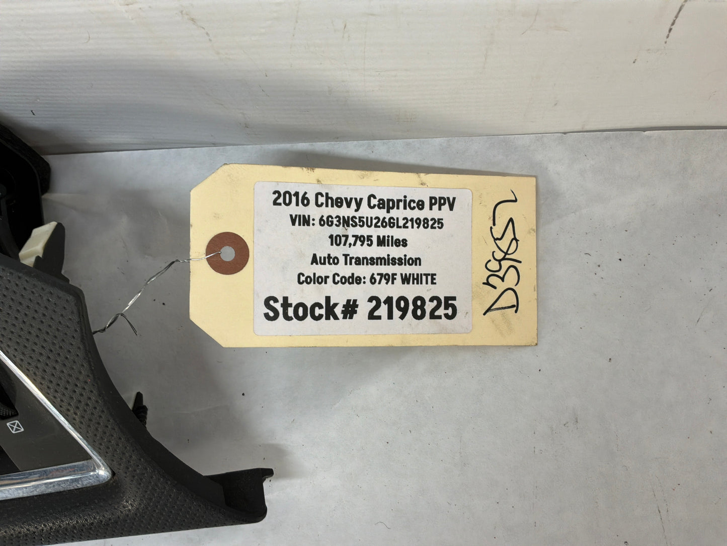 2016 Chevy Caprice PPV LH Driver Vinyl Dash Vent Trim Panel OEM