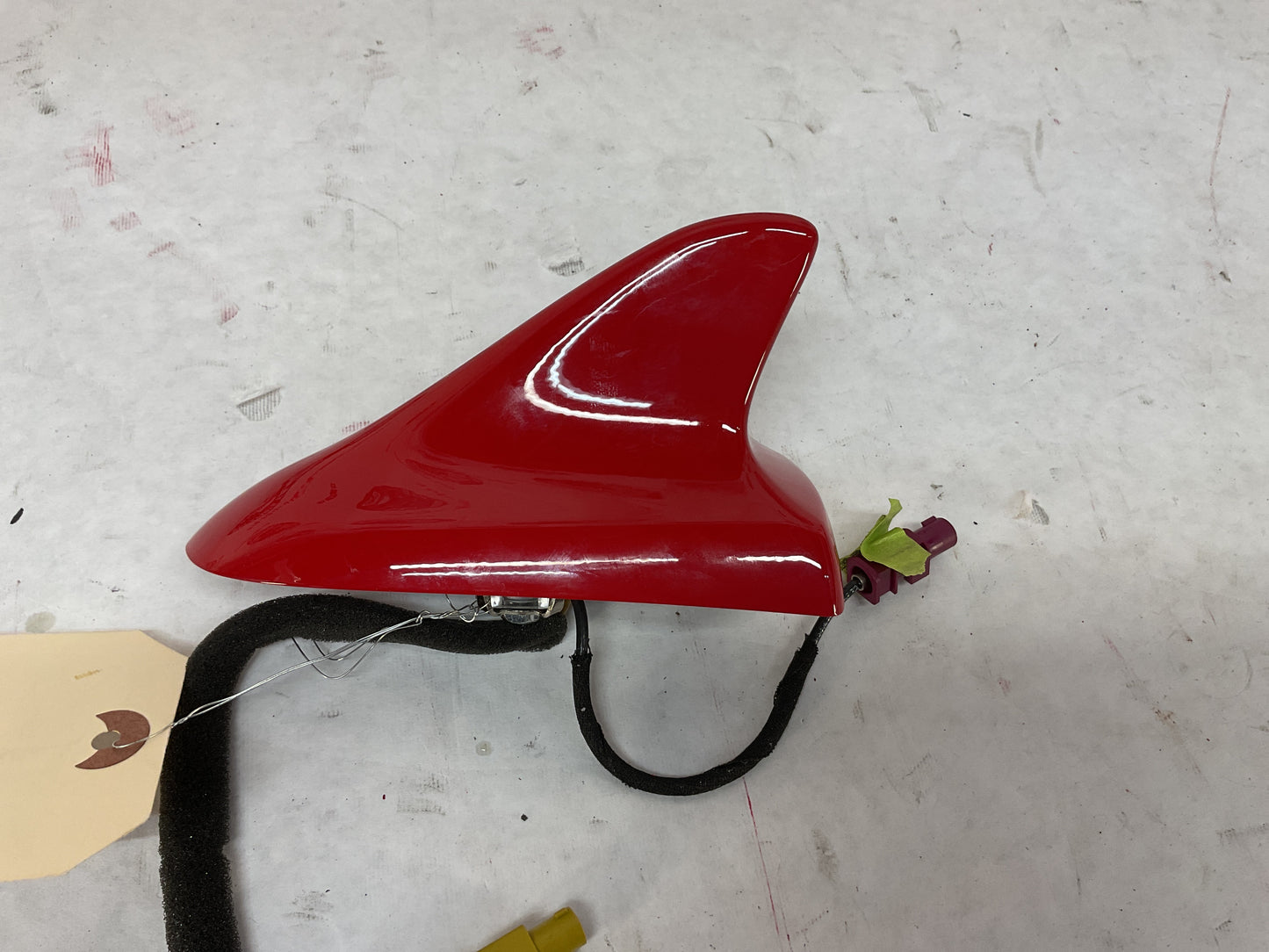 2013 Chevy Camaro 1LE Shark Fin Radio Antenna OEM