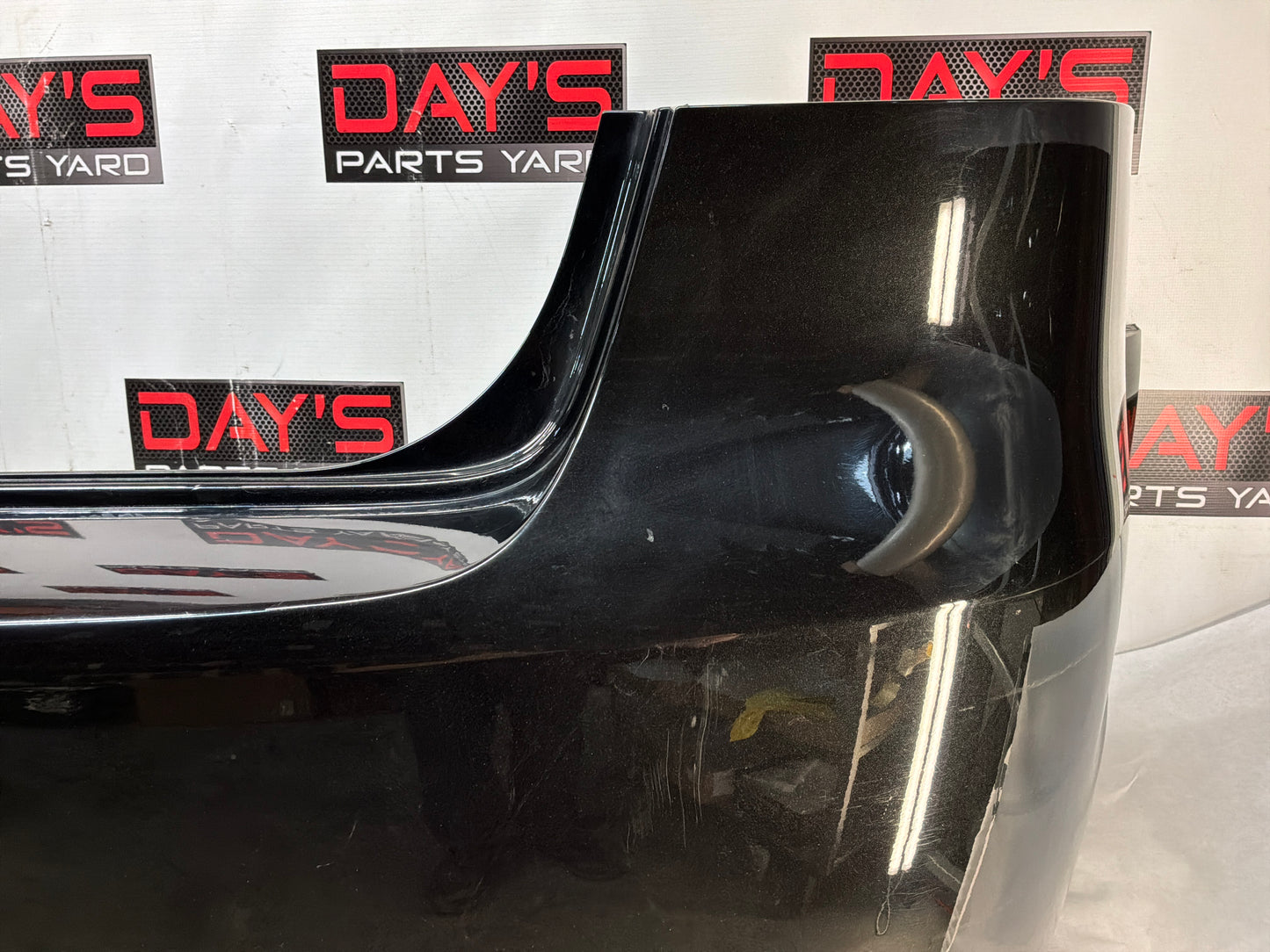 2008 Pontiac G8 GT Rear Bumper Cover w/ Valance Black OEM