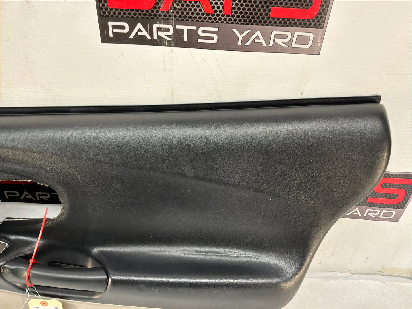 Rh front door panel - Day's Parts Yard