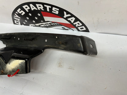 2002 Chevy Camaro Z28 RH Passenger Front Fender Bracket OEM
