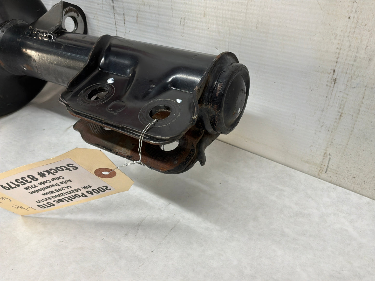 2006 Pontiac GTO LH Driver Front Suspension Strut Assembly OEM