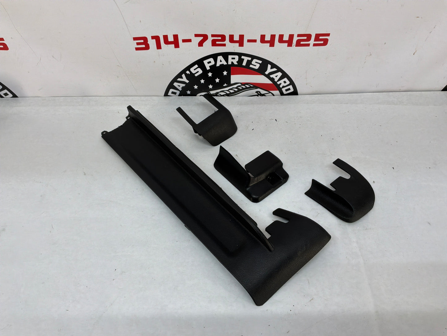 2005 Pontiac GTO RH Passenger Seat Rail Frame Track Trim Cover Set OEM