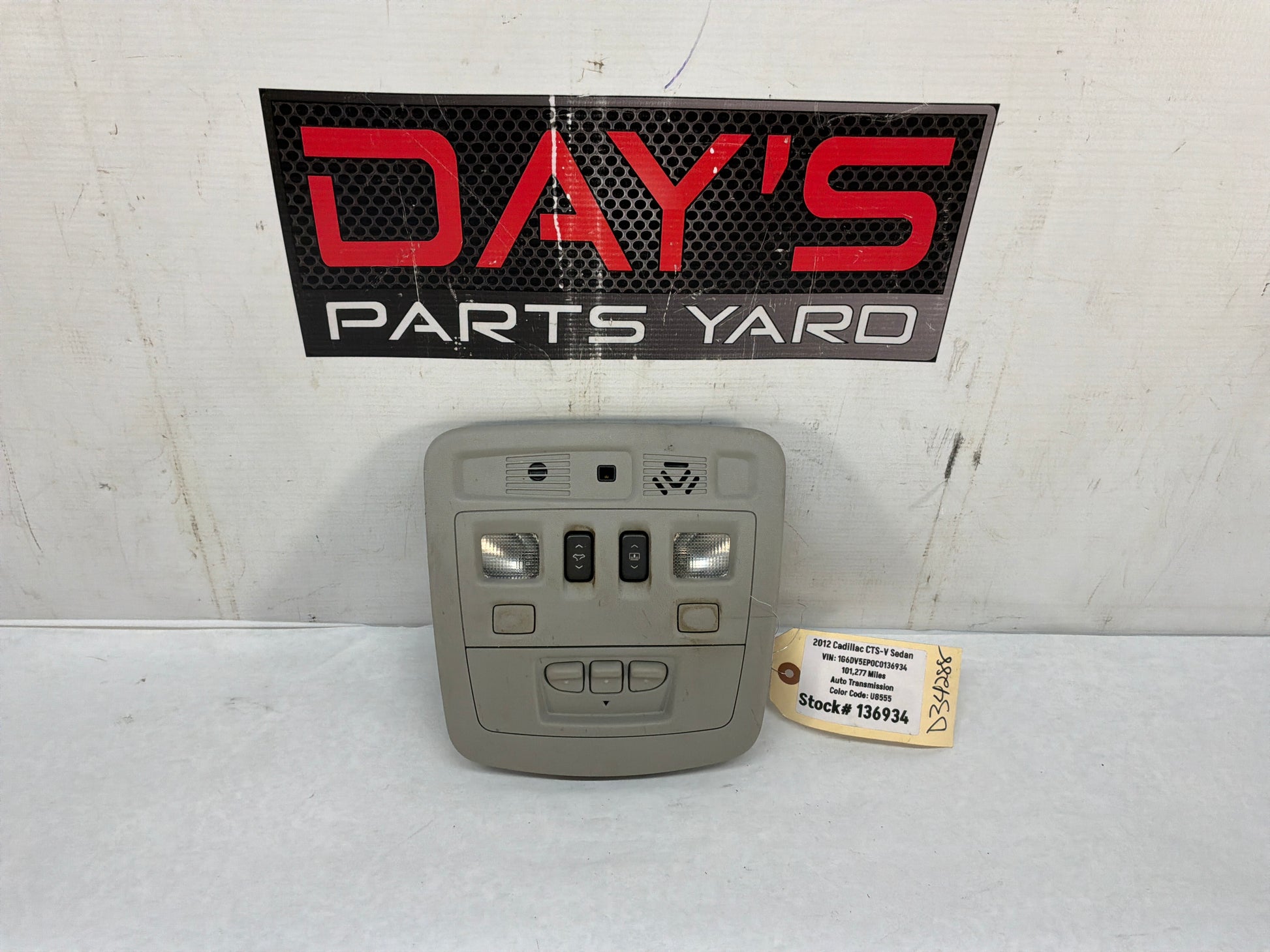 Front overhead light - Day's Parts Yard