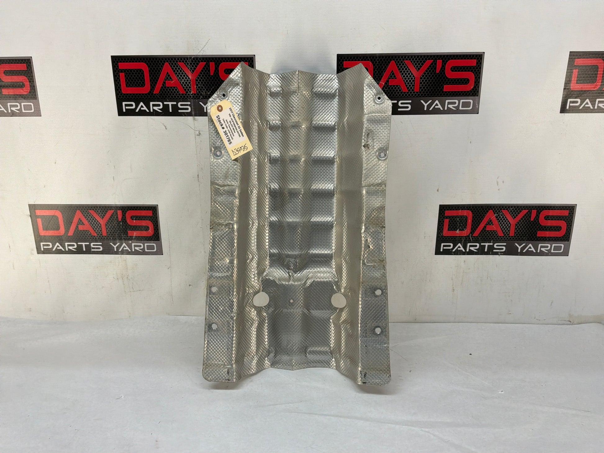 Heat shield - Day's Parts Yard