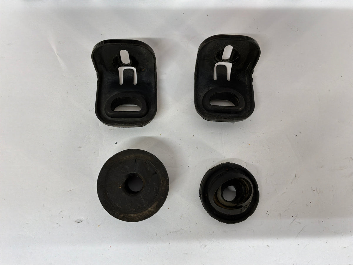 2013 Chevy Camaro ZL1 RH & LH Upper & Lower Radiator Bracket Mounts Bushings OEM