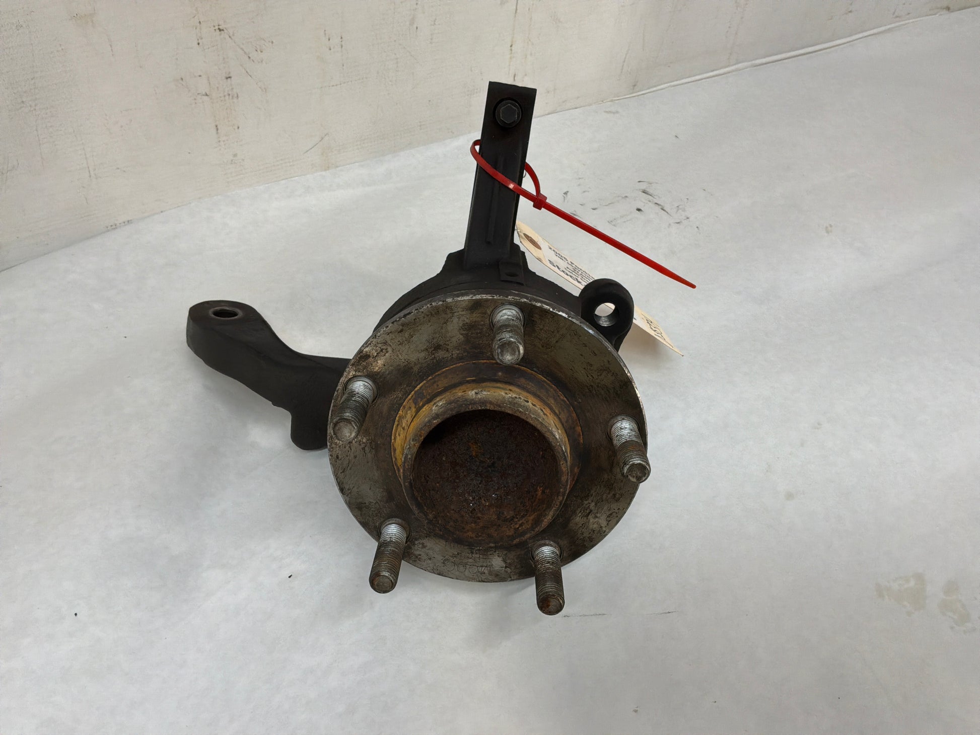Rh front spindle - Day's Parts Yard