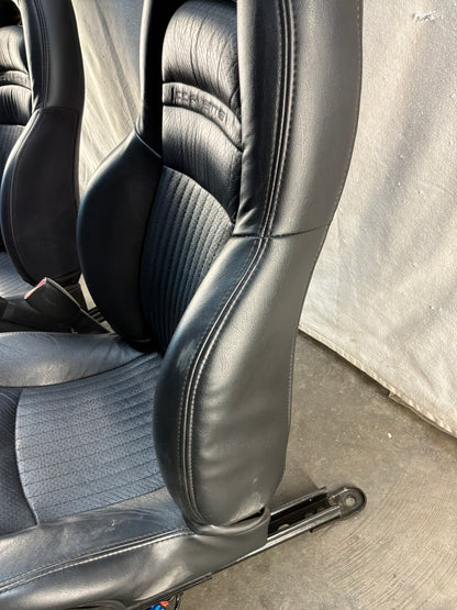 2002 Chevy C5 Corvette Convertible Seats RH & LH Front Black Leather Seats OEM