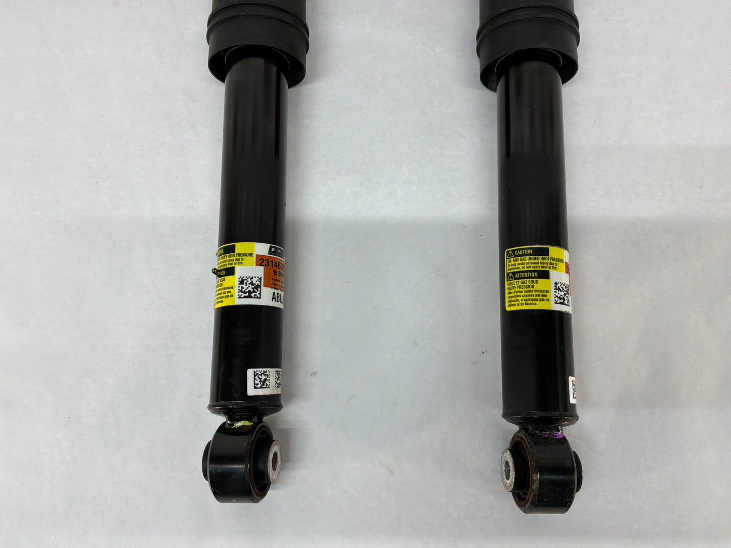 2016 Cadillac CTS-V RH & LH Rear Shock Absorber Assembly OEM