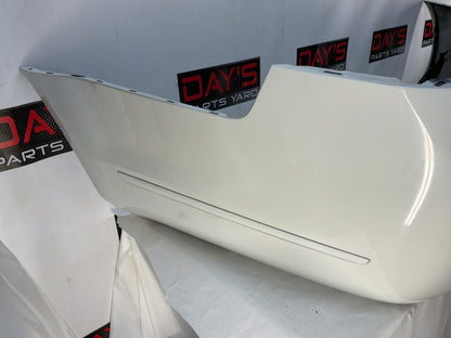 Rear bumper - Day's Parts Yard