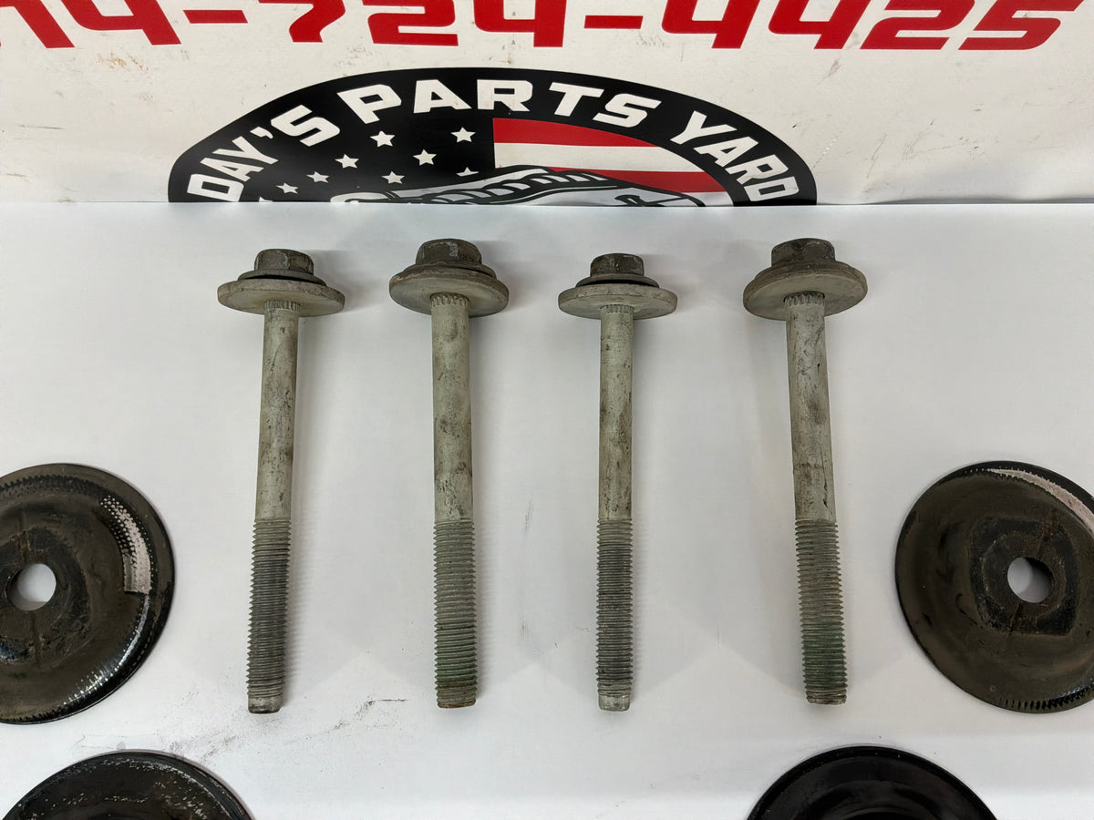 2009 Cadillac CTS-V Rear Suspension Cradle K Member Hardware Bolts Washers OEM
