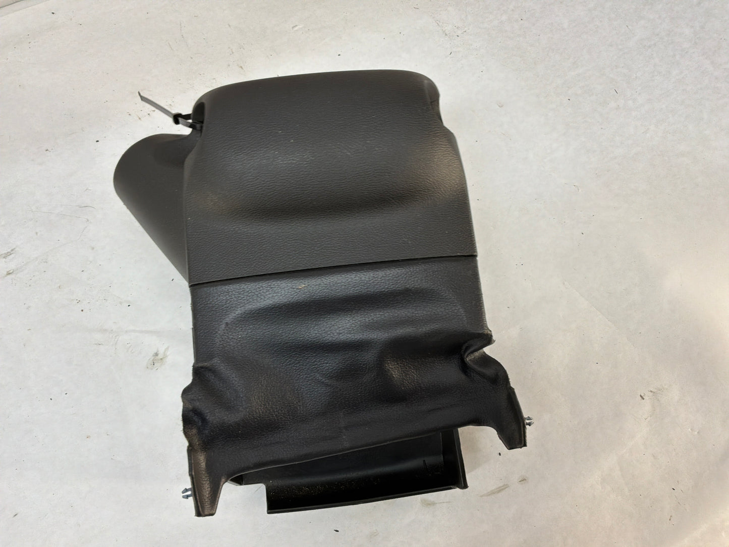 2014 Chevy Caprice PPV Steering Column Calm Shell Shroud Cover Trim OEM
