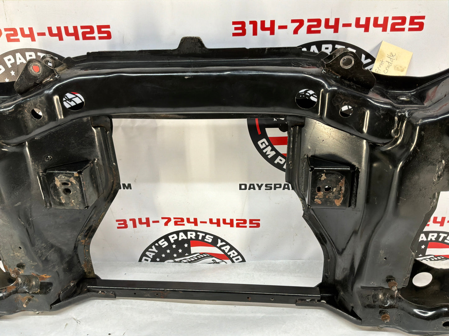 2005 Pontiac GTO Front Suspension Engine Cradle K Member Sub Frame OEM