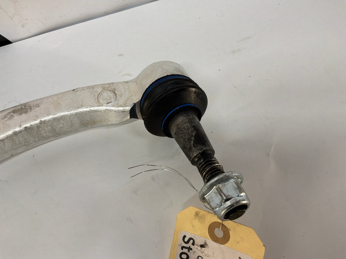 Lh front control arm - Day's Parts Yard