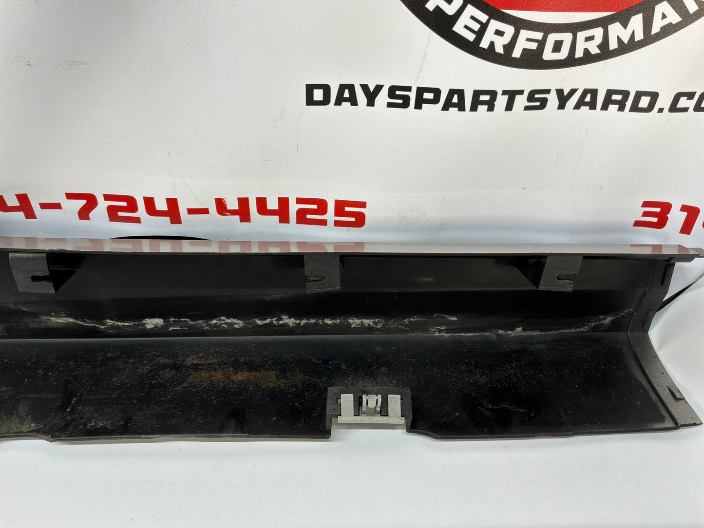 2006 Cadillac CTS-V LH Driver Rocker Molding Side Skirts Panels OEM