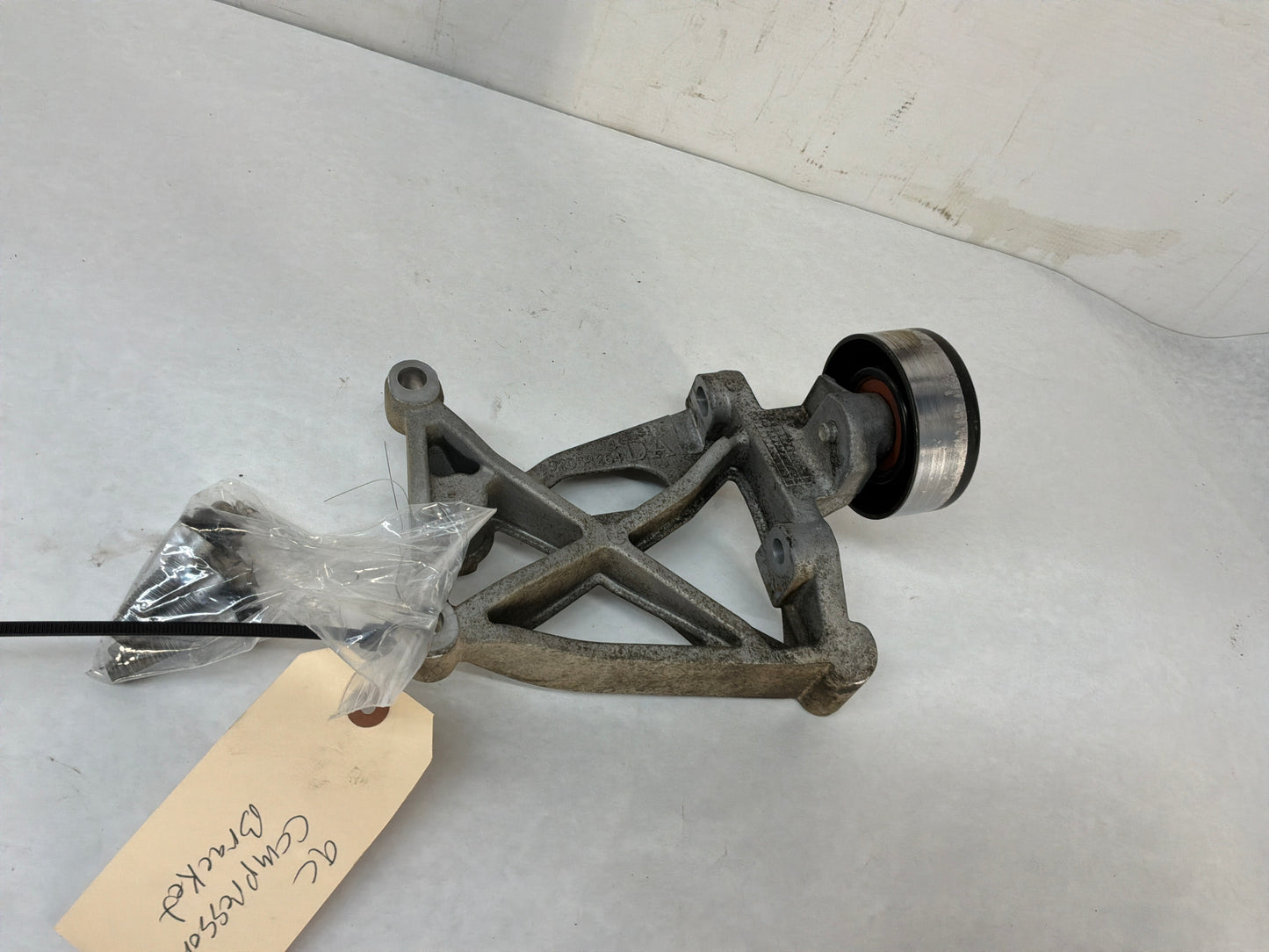 2009 Pontiac G8 Base A/C Air Conditioner Compressor Bracket w/ Hardware OEM - Day's Parts Yard