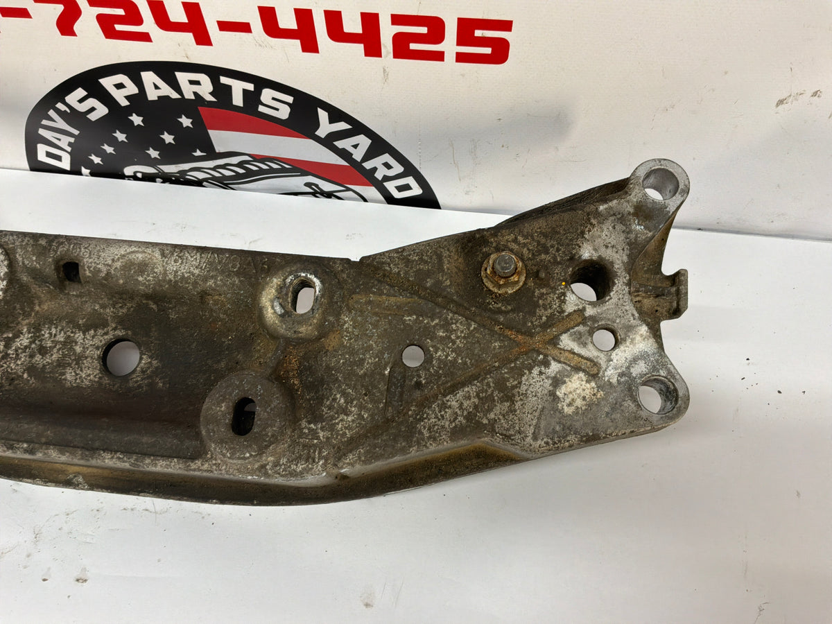 2014 Chevy Caprice PPV Automatic Transmission Crossmember Mount Support OEM