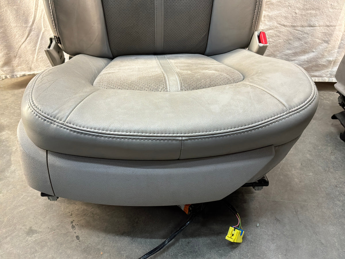 2009 Cadillac CTS-V Seats Fronts and Rears Leather and Suede OEM Titanium