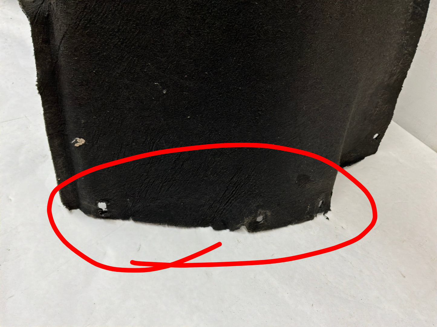 Lh front wheel liner - Day's Parts Yard