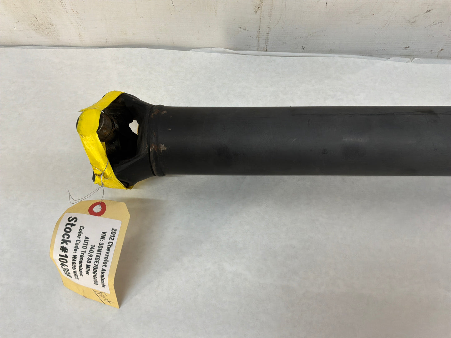 2012 Chevy Avalanche Front Drive Prop Shaft Driveshaft Assembly OEM
