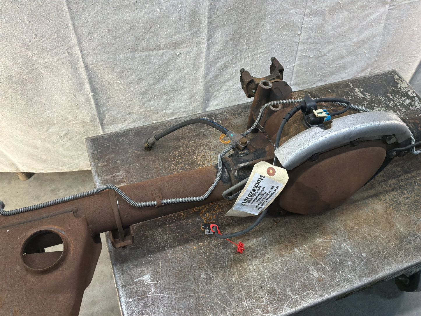1999 Pontiac Trans Am WS6 Rear End Axle Differential OEM