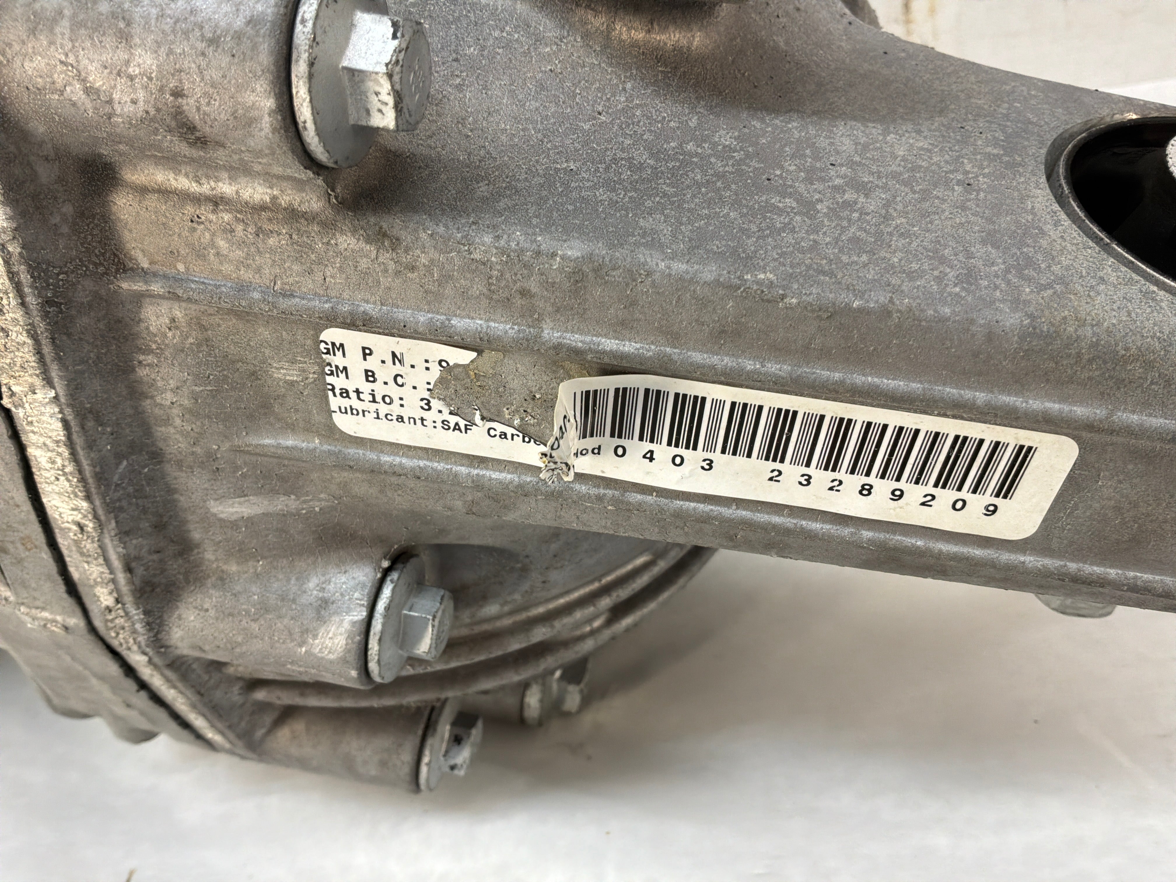 2014 Chevy SS Sedan Rear End Axle Carrier Rearend Diff 2014 Chevy SS Sedan Rear End Axle Carrier Rearend Diff