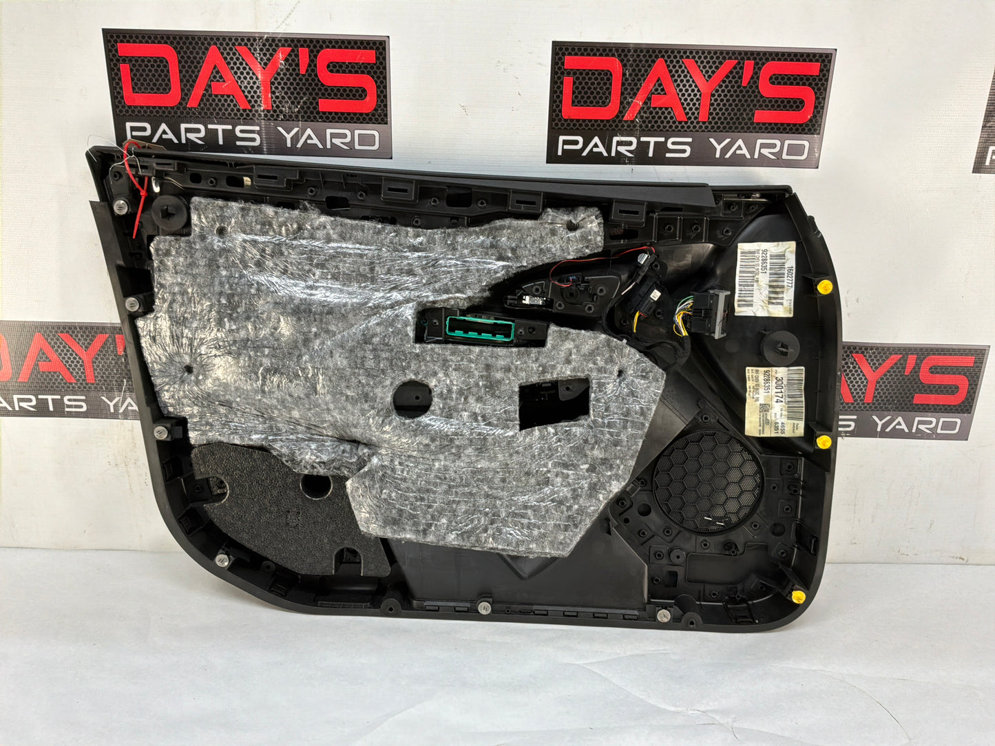 2017 Chevy SS Sedan RH Passenger Front Interior Door Panel Trim OEM