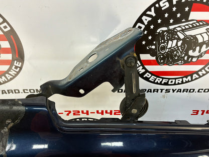 2005 Chevy Silverado 2500HD RH Passenger Front Fender OEM