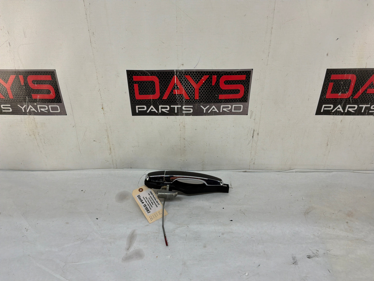 2008 Pontiac G8 GT LH Driver Rear Exterior Door Handles Black and Chrome OEM