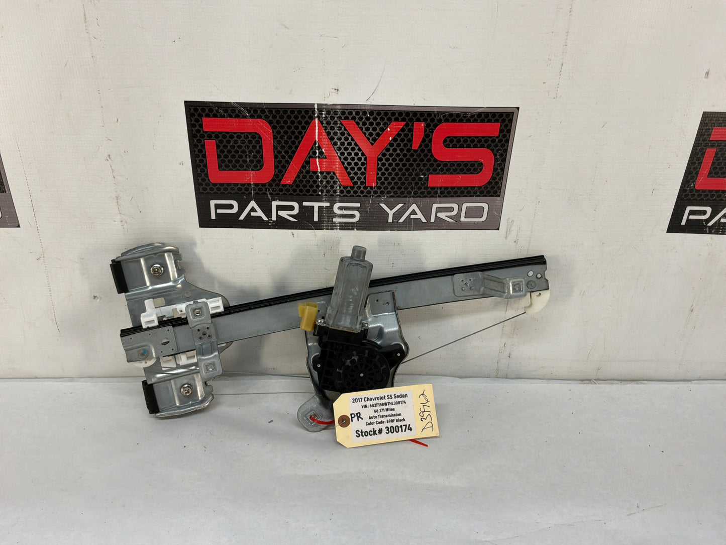2017 Chevy SS Sedan RH Passenger Rear Window Regulator Motor OEM