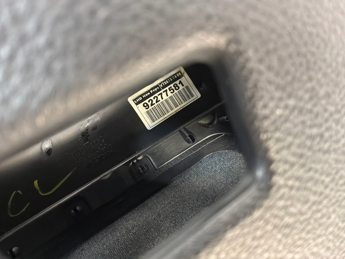 2016 Chevy Caprice PPV Steering Column Calm Shell Shroud Cover Trim OEM