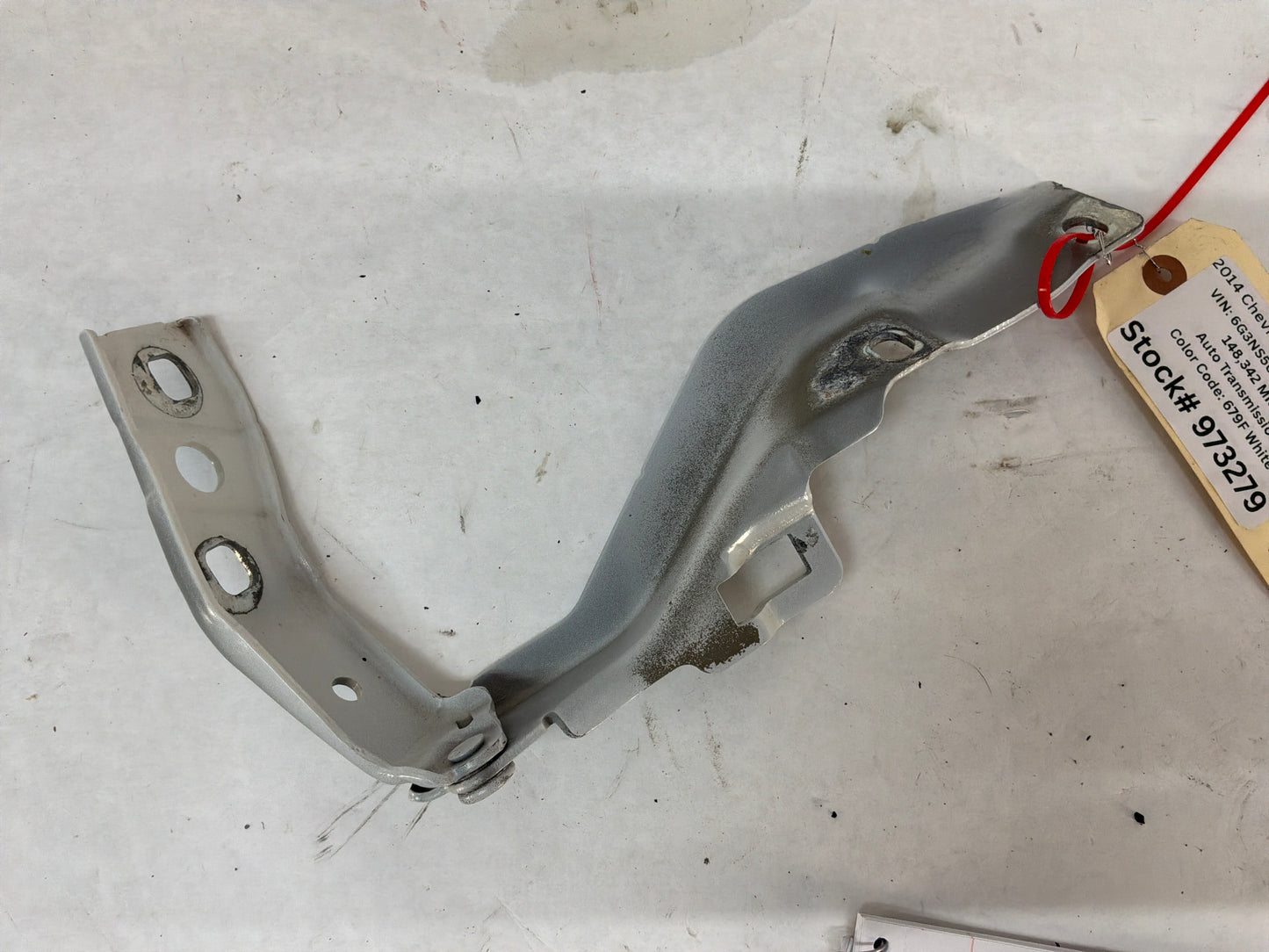 2014 Chevy Caprice PPV RH & LH Hood Hinges Set OEM