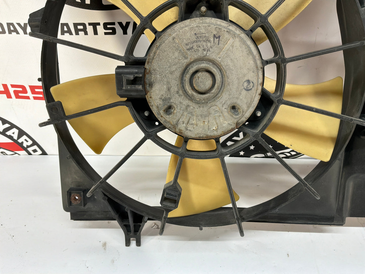 2006 Cadillac CTS-V Radiator Dual Electric Coolant Cooling Fans OEM