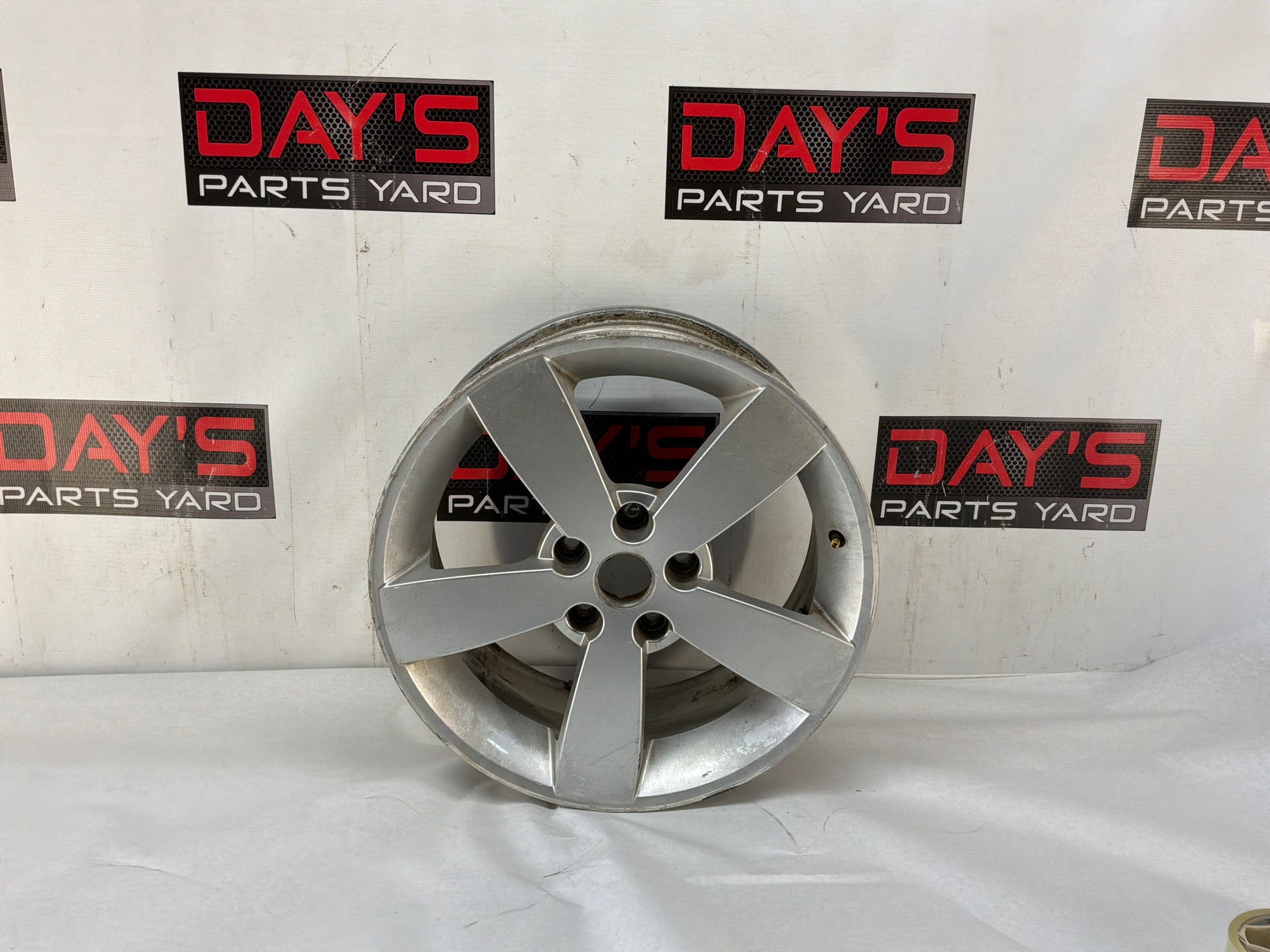 Wheel - Day's Parts Yard