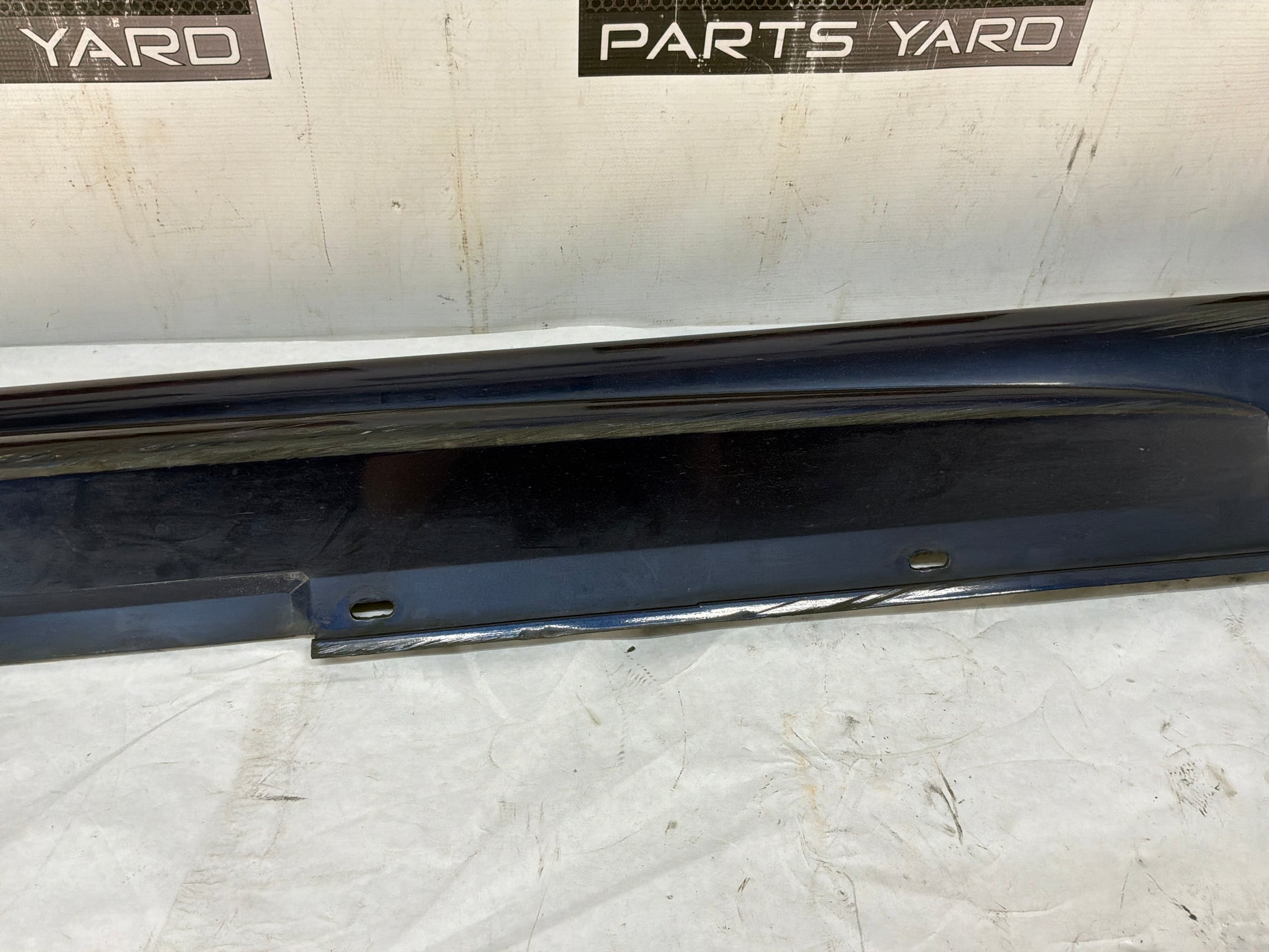 Rh rocker panel - Day's Parts Yard