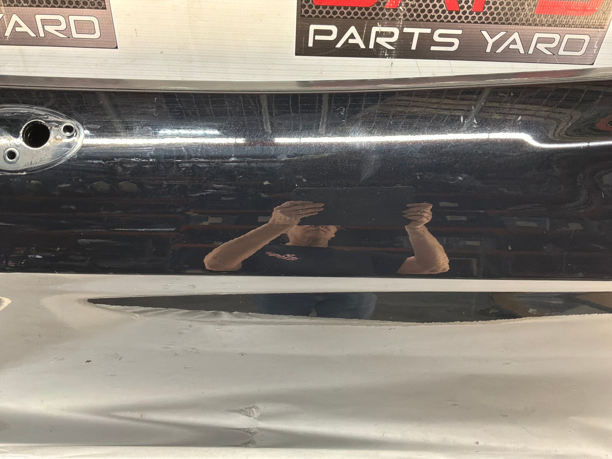 Lh front exterior door - Day's Parts Yard