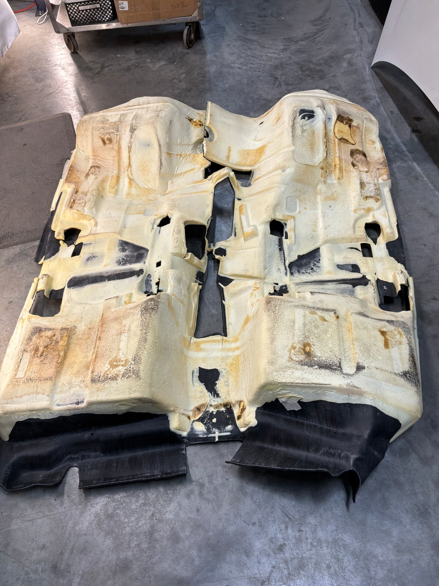 2004 Pontiac GTO Complete Interior Floor Carpet OEM